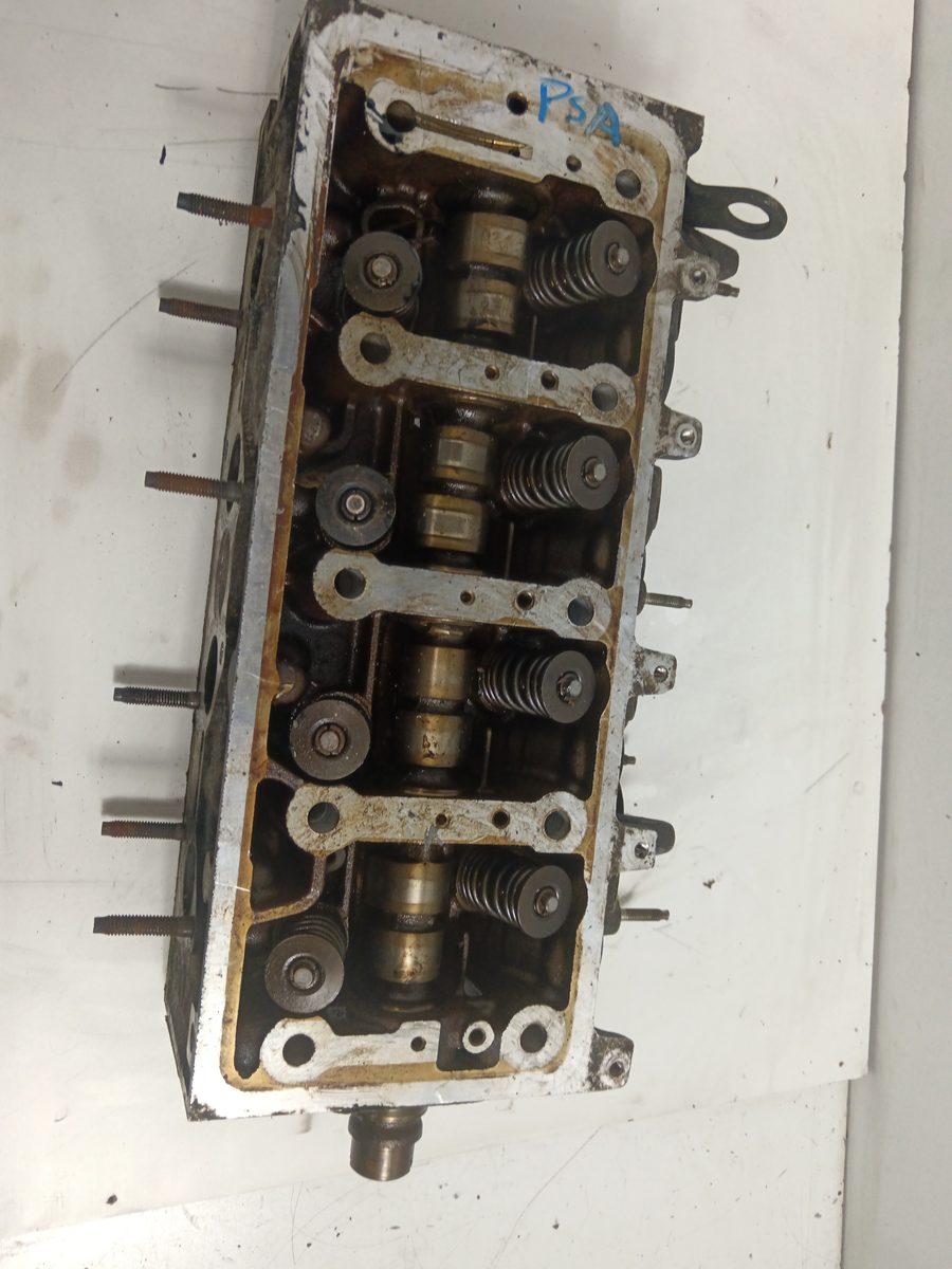 Tapa De Cilindros Peugeot 206 Berlina 1998-2010 XT 1.4L 55kW 9634005110