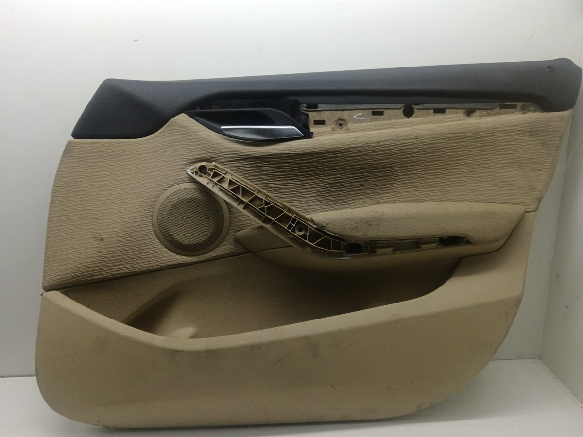 Tapizado Interior Puerta Delantero Derecho BMW X1 (E84) 2009-2015 sDrive 18d