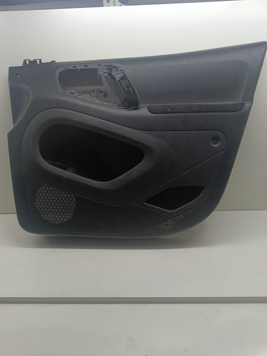 Tapizado Interior Puerta Delantero Derecho Citroën Berlingo 2002-2011 9681235177