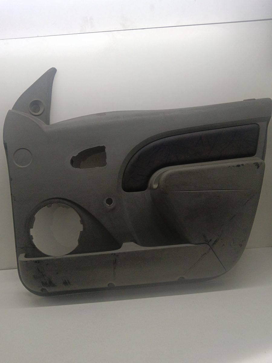 Tapizado Interior Puerta Delantero Derecho Renault Logan 2005-2012 8200295614