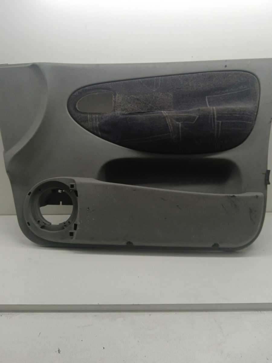 Tapizado Interior Puerta Delantero Derecho Renault Scenic (JA..) 1999-2003 7700431154