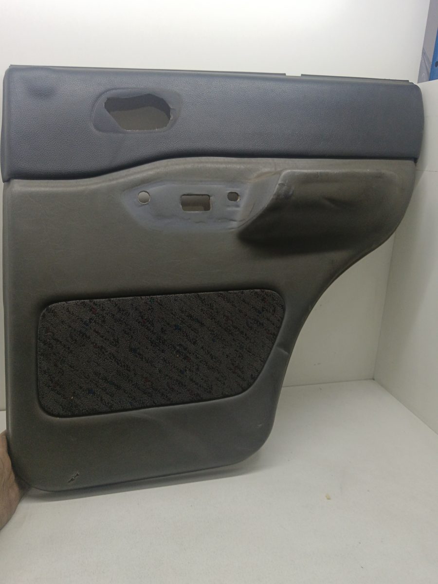 Tapizado Interior Puerta Delantero Derecho Ssangyong Musso 1996-2001