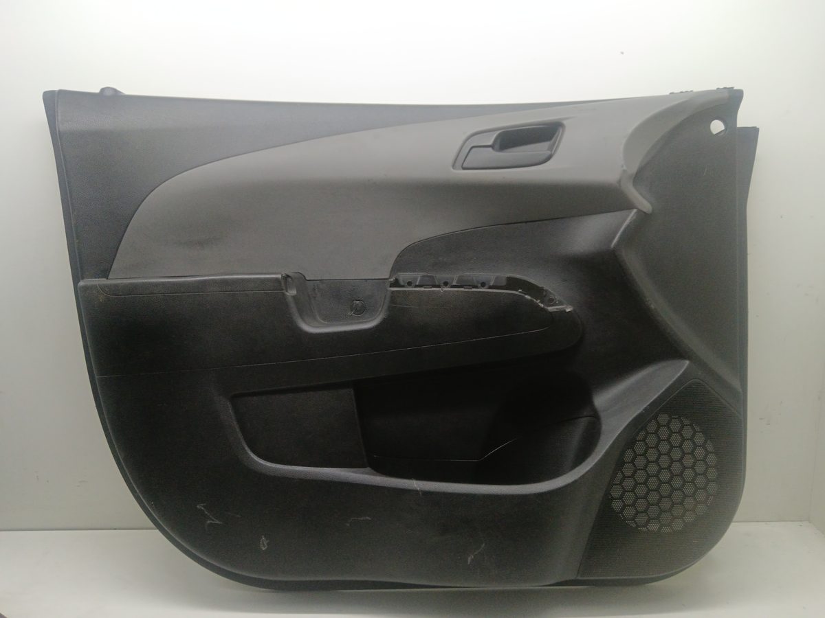 Tapizado Interior Puerta Delantero Izquierdo Chevrolet Sonic Berlina Hatchback 2011-2016