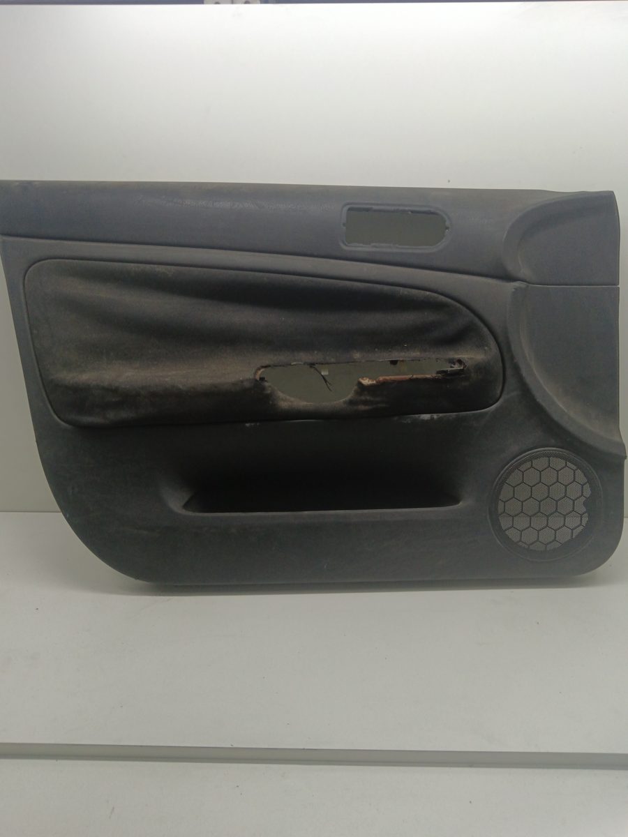 Tapizado Interior Puerta Delantero Izquierdo Volkswagen Passat Variant (3B6) 36122204