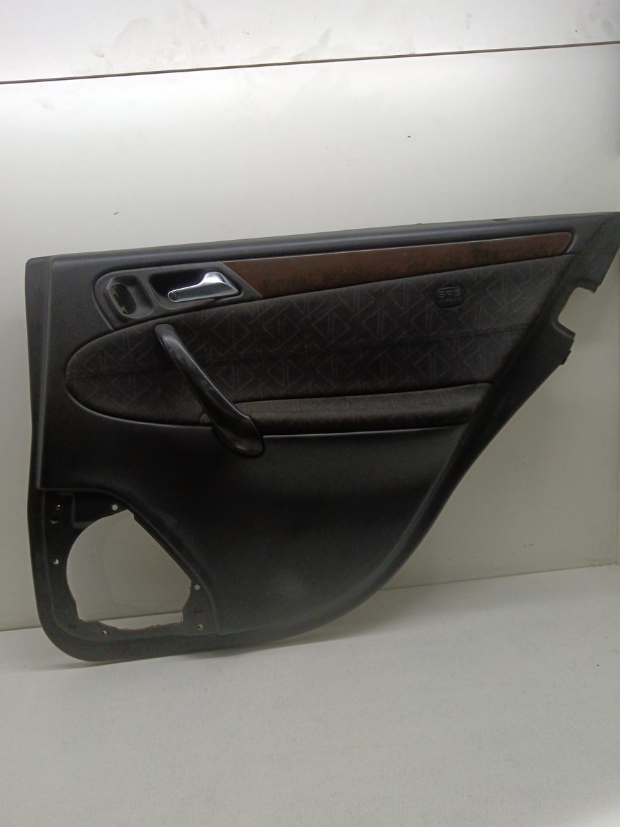 Tapizado Interior Puerta Trasero Derecho Mercedes-Benz Clase C (W203) Berlina A2037302270