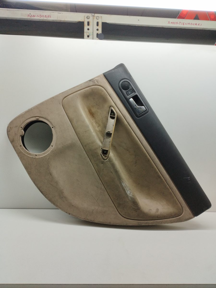 Tapizado Interior Puerta Trasero Derecho Volkswagen Passat Berlina (3B2) 3B5867212