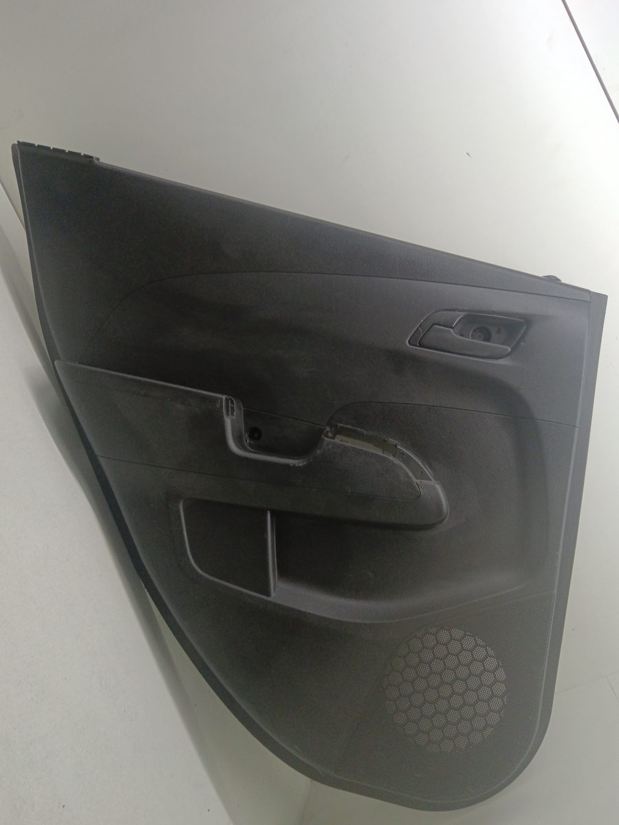Tapizado Interior Puerta Trasero Izquierdo Chevrolet Sonic Berlina Hatchback 2011-2016 LS