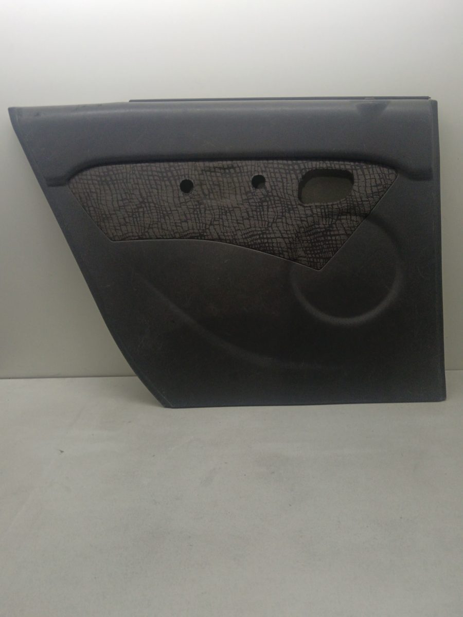 Tapizado Interior Puerta Trasero Izquierdo Hyundai Atos (MX) 1998-2004 GL 8331006100