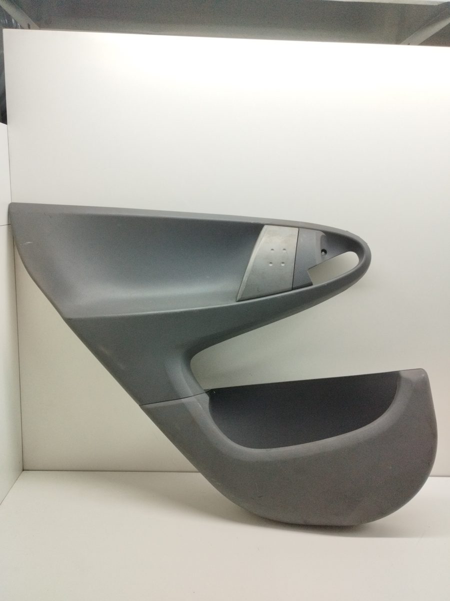Tapizado Interior Puerta Trasero Izquierdo Peugeot 107 2005-2014 Urban 677880H010