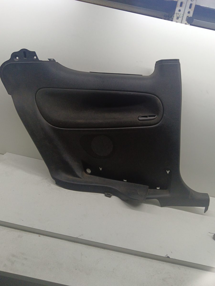 Tapizado Interior Puerta Trasero Izquierdo Peugeot 206 Berlina 1998-2010 9629338977