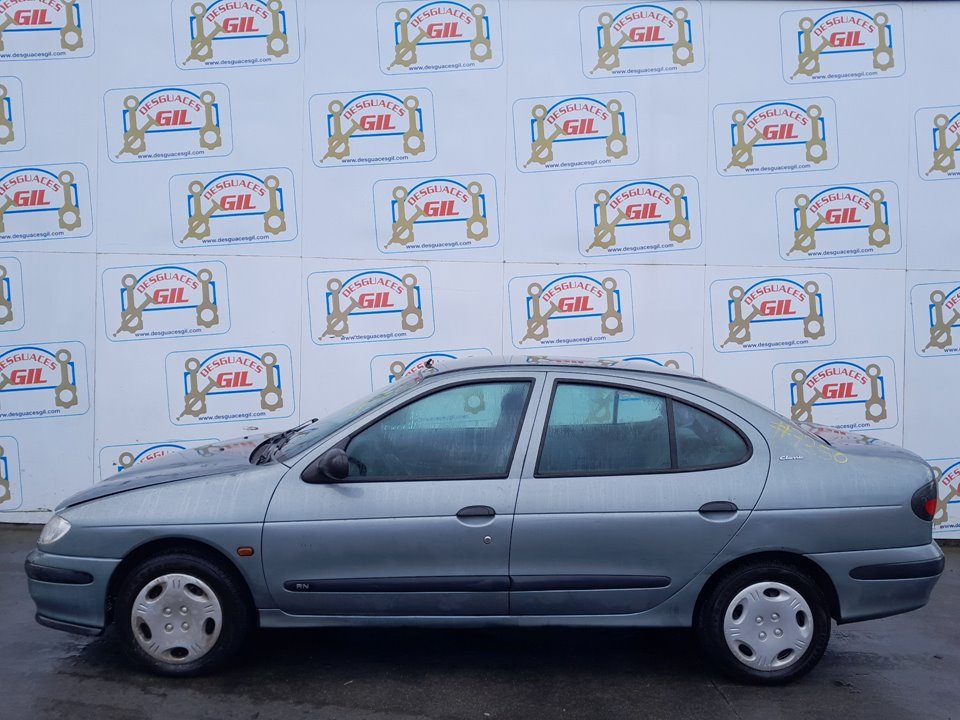 Renault Megane I Classic (LA0) del que se desmontó esta pieza