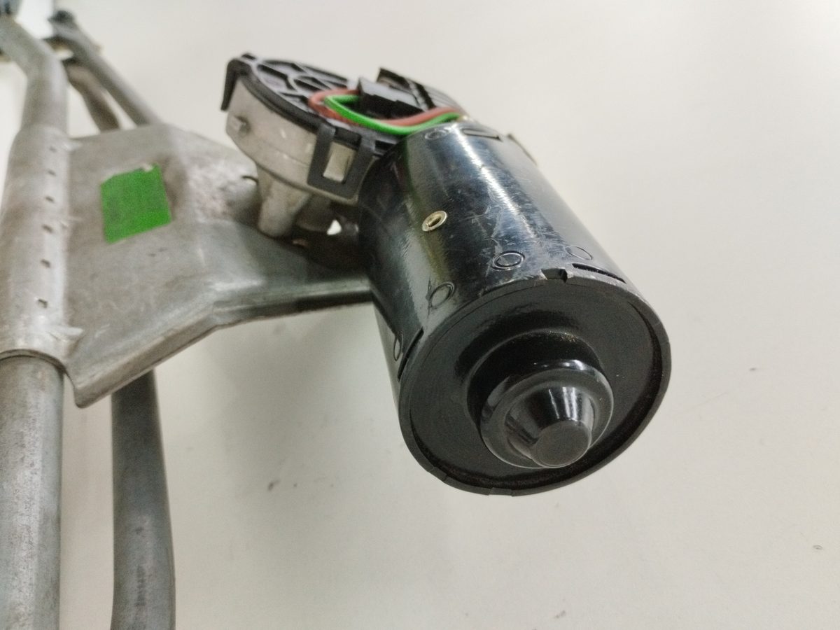 Motor Limpia Delantero Volvo Serie 440 1988-1997