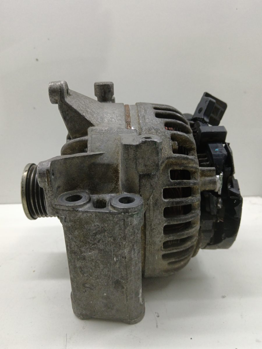 Alternador Mercedes-Benz Clase C (W203) 2000-2007