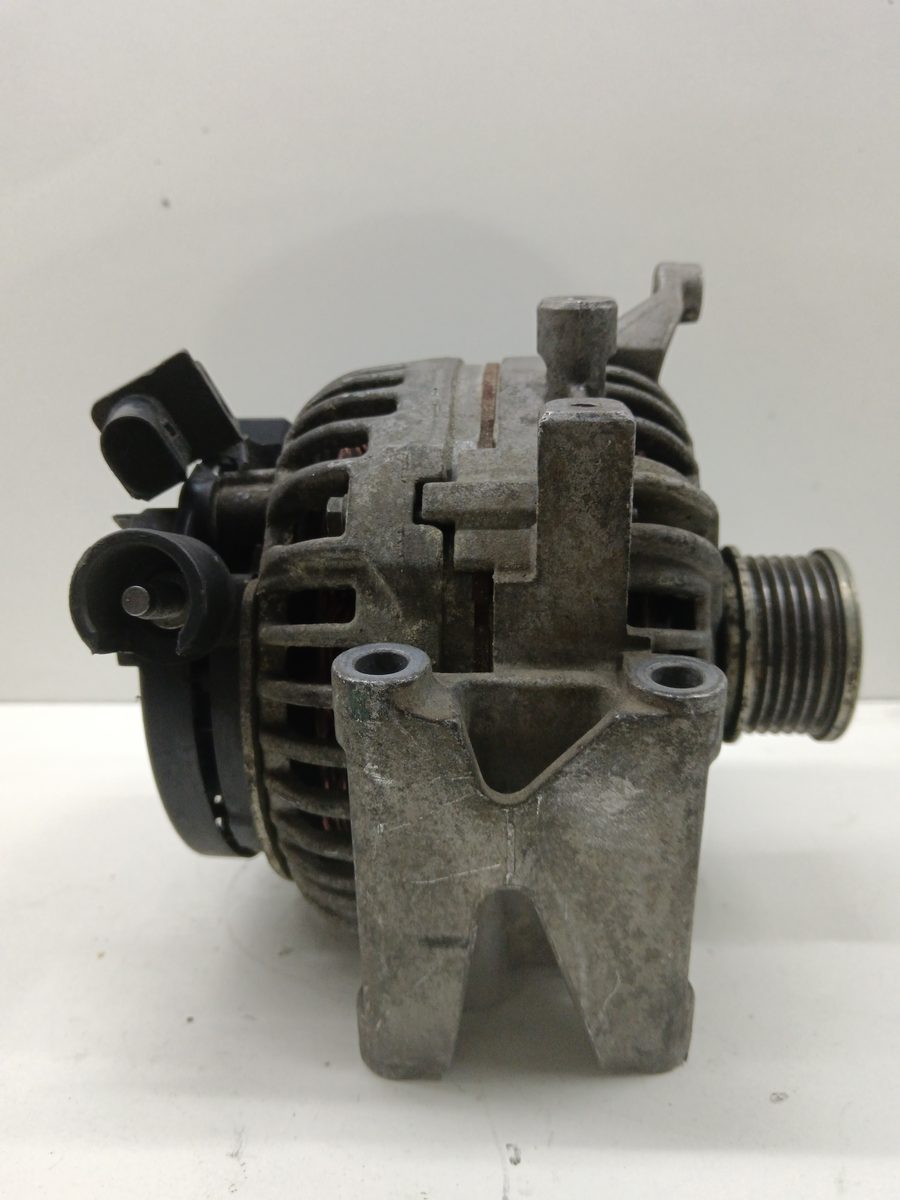 Alternador Mercedes-Benz Clase C (W203) 2000-2007