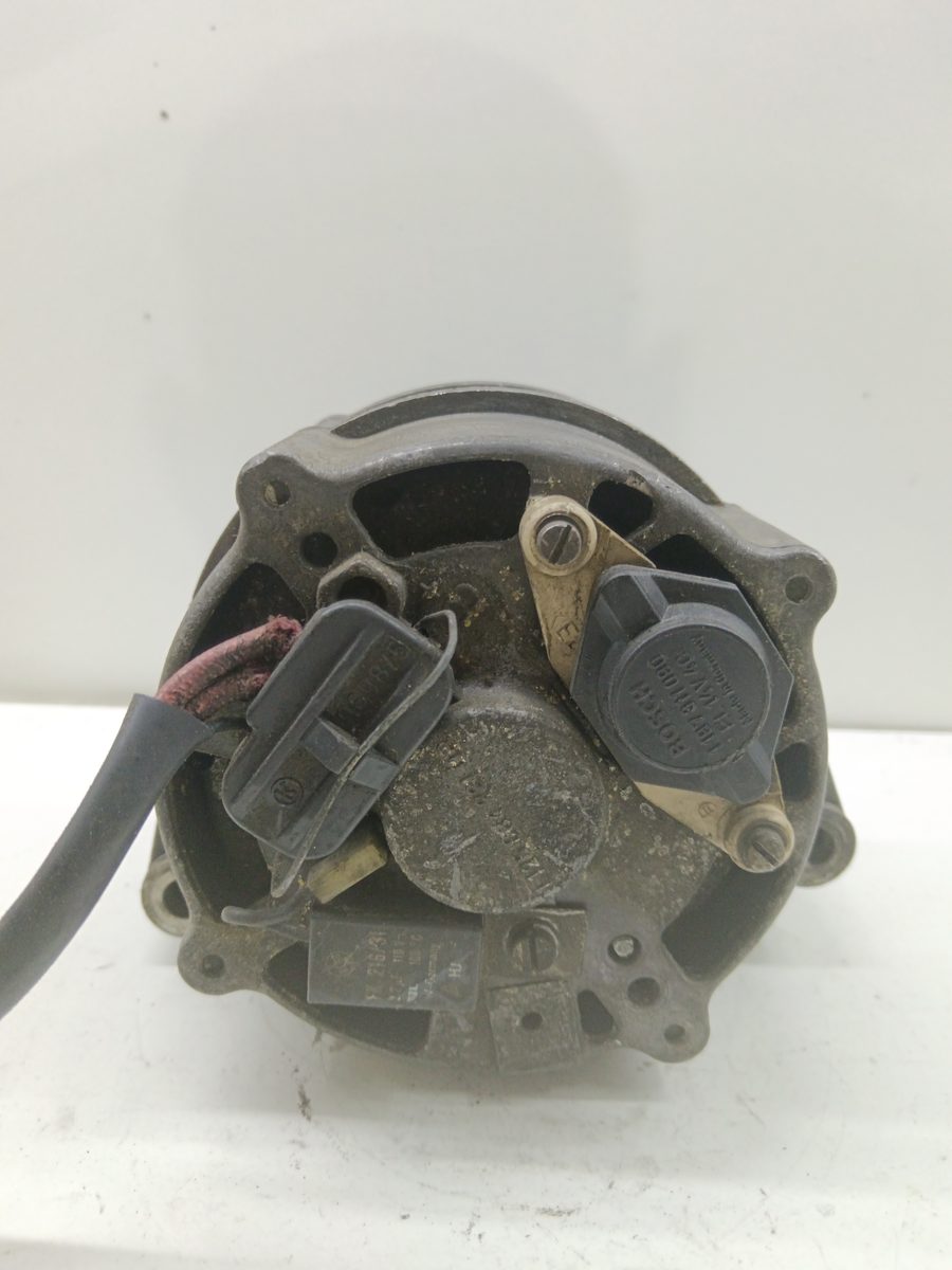 Alternador Mercedes-Benz Clase S (W116) desde 1972