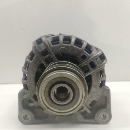 Alternador Renault Clio IV desde 2012 1.2 TCE 1.2L 88kW 231003730