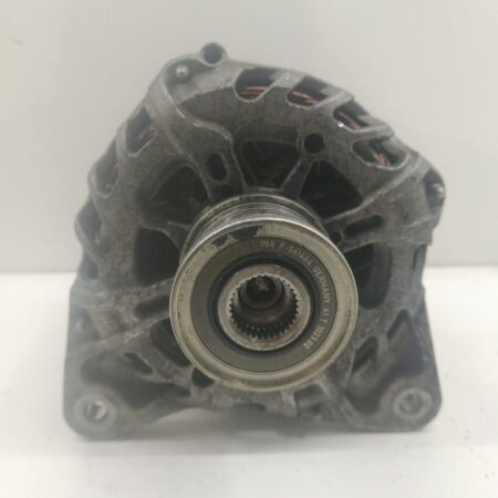 Alternador Renault Clio IV desde 2012 1.2 TCE 1.2L 88kW 231005300