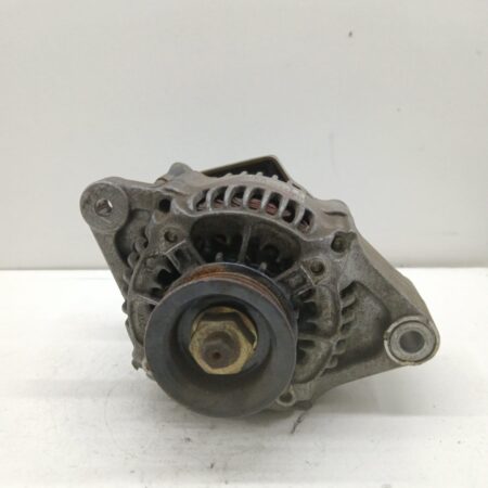 Alternador Toyota Yaris (NCP1/NLP1/SCP1) 1999-2005 1012113030