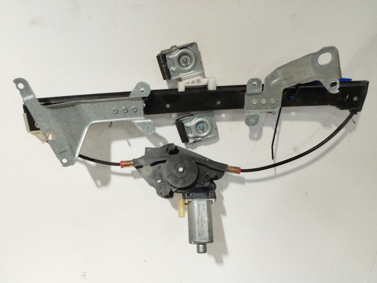 Alza Cristal Delantero Derecho Electrico Ford Fusion (CBK) 2002-2013