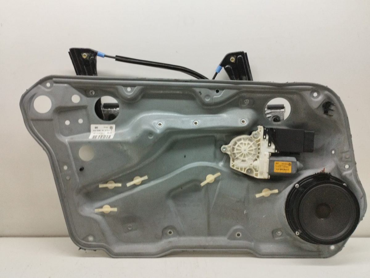 Alza Cristal Delantero Izquierdo Electrico Volkswagen Bora Berlina (1J2) 1J4837729