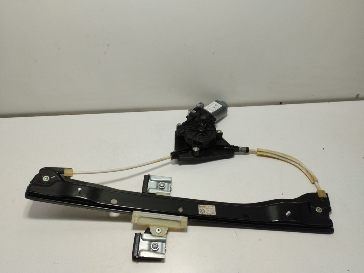 Alza Cristal Delantero Izquierdo Electrico Volkswagen Up! (121) 2011-2016 * 1S4857461A