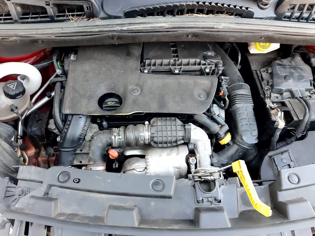 Citroën C3 Picasso del que se desmontó esta pieza