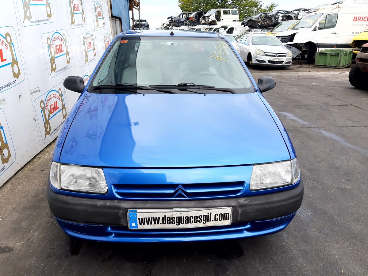 Citroën Saxo del que se desmontó esta pieza