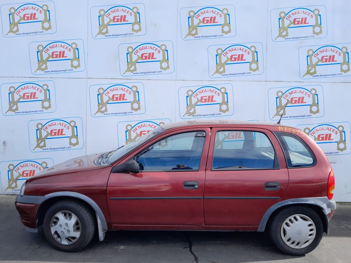 Opel Corsa B del que se desmontó esta pieza