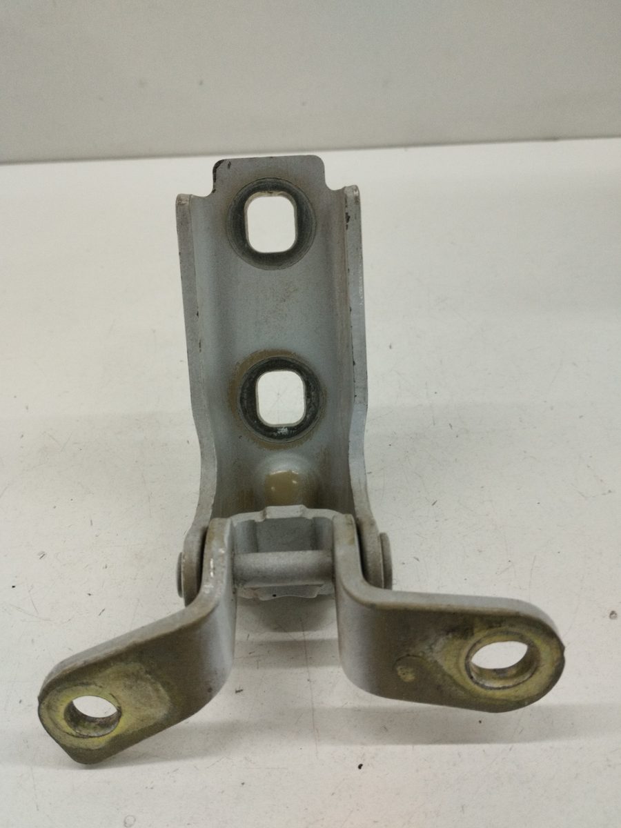 Bisagra Puerta Delantera Izquierda Hyundai Tucson 2015-Actualidad CRDi CAT A046057
