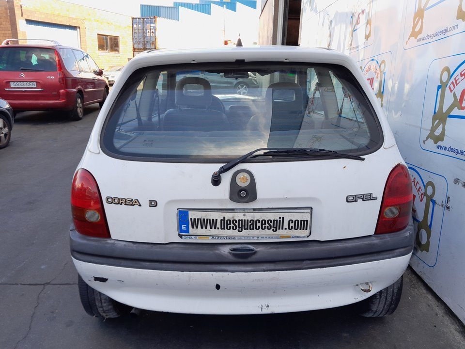 Opel Corsa B del que se desmontó esta pieza