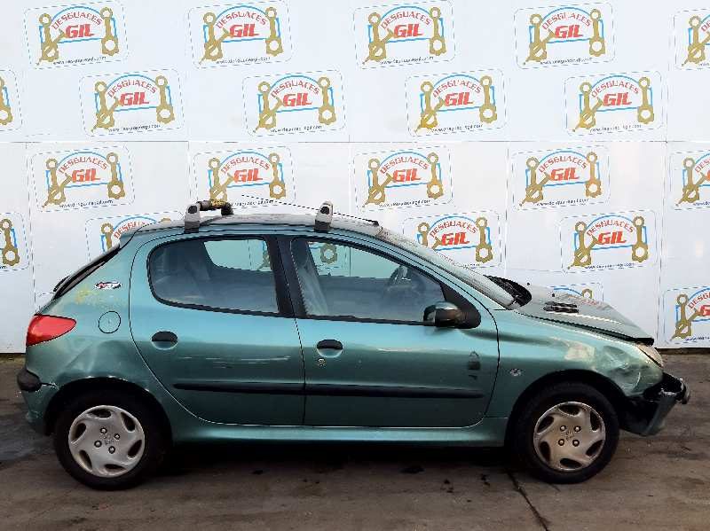 Peugeot 206 del que se desmontó esta pieza