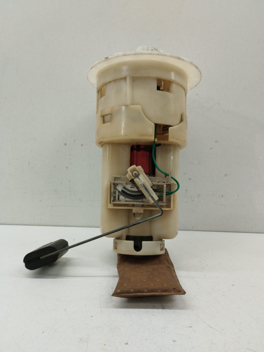 Bomba de Combustible Toyota Yaris (NCP1/NLP1/SCP1) 1999-2005
