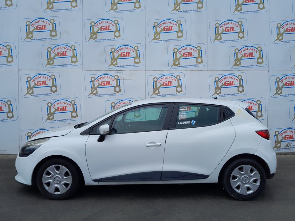 Renault Clio IV del que se desmontó esta pieza