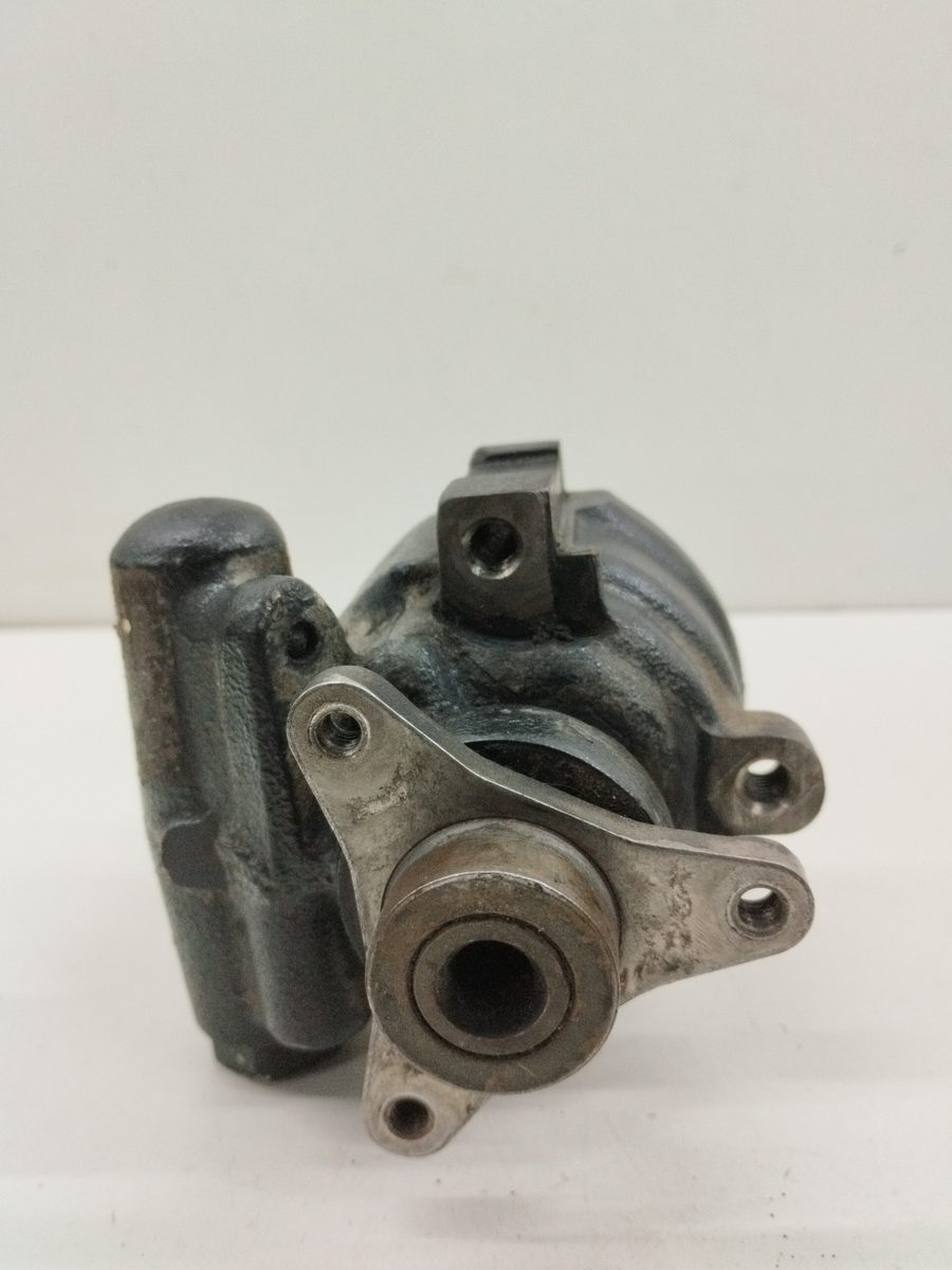 Bomba Direccion Renault Kangoo (F/KC0) 1997-2005