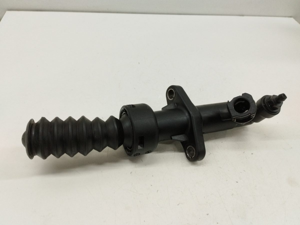 Bombin Embrague Peugeot 307 (S1) 2001-2005 XT 2.0L 79kW PA66GF35