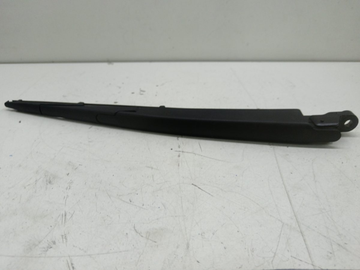 Brazo Limpia Luneta Chevrolet Captiva 2006-2016
