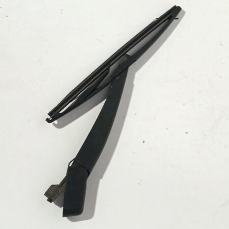 Brazo Limpia Luneta Chevrolet Sonic Berlina Hatchback 2011-2016 LTZ
