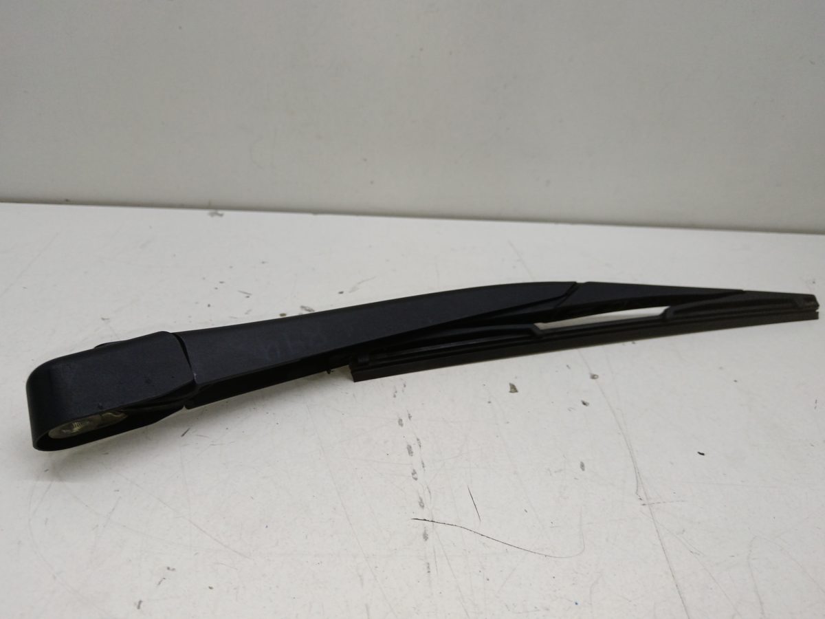 Brazo Limpia Luneta Ford Fiesta (CB1) 2008-2013 Ambiente
