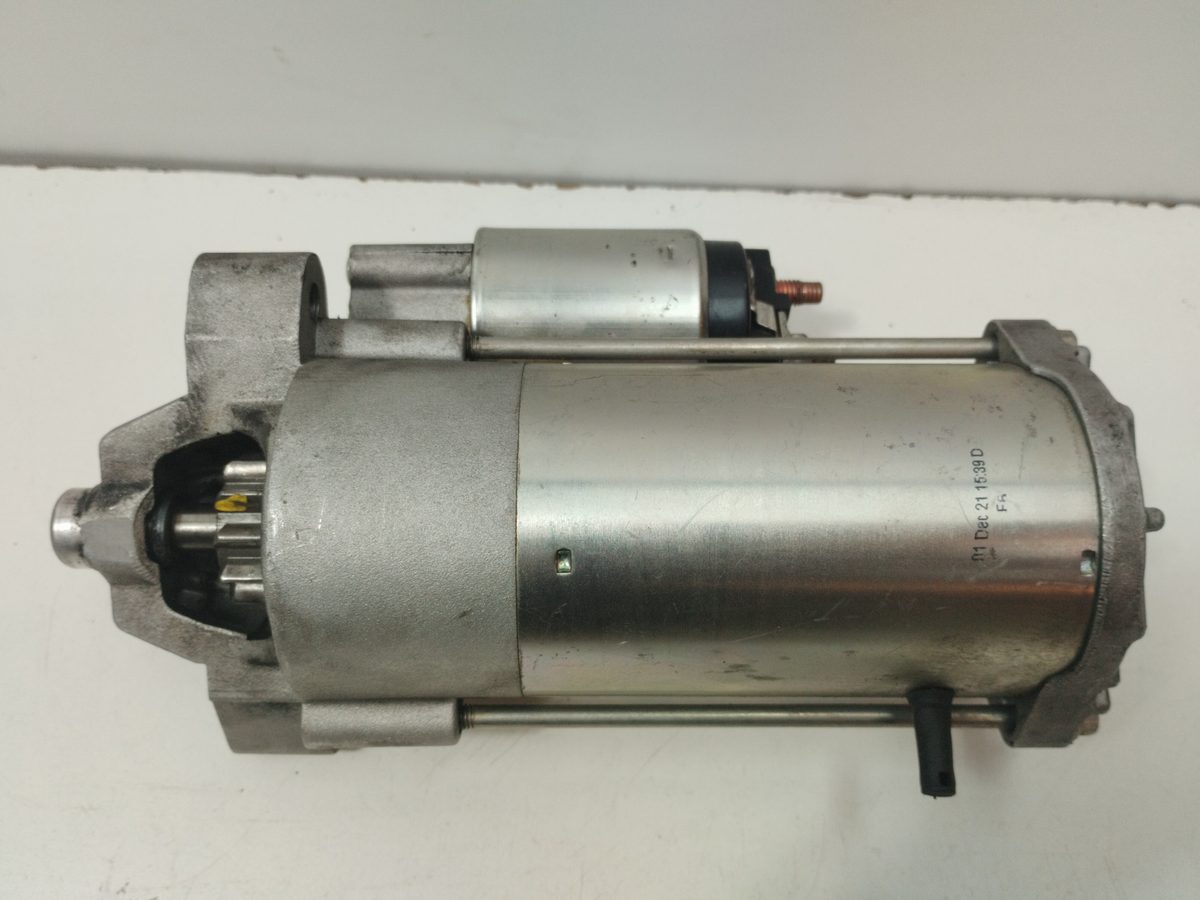 Burro De Arranque Ford Focus Berlina (CAP) 2004-2007 Ghia 2.0L 100kW