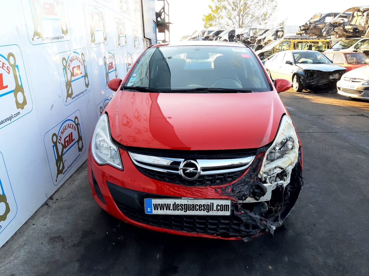 Chevrolet Corsa D del que se desmontó esta pieza