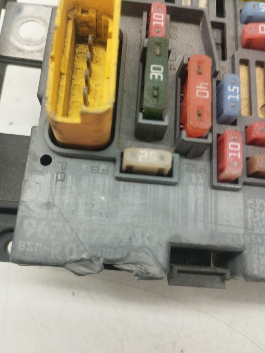 Fusilera / Módulo BSM Citroën C4 Picasso 2007-2013