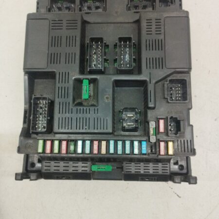Caja Reles / Fusibles Peugeot 307 (S1) 2001-2005 XS 2.0L 66kW 9636760580