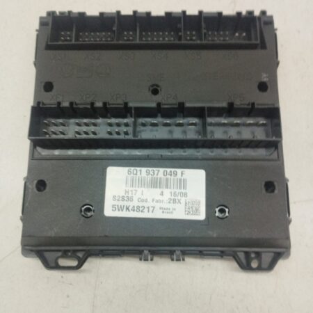 Caja Reles / Fusibles Volkswagen Fox (5Z1) 2005-2012 Básico 1.4L 55kW 6Q1937049F