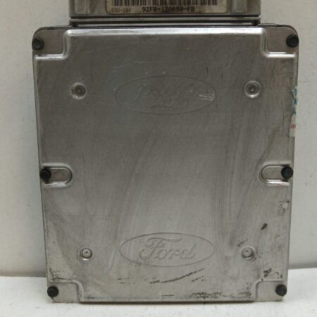 Centralita Motor Uce Ford Fiesta (CB1) 2008-2013 Titanium 1.4L 51kW 92FB12A650FB