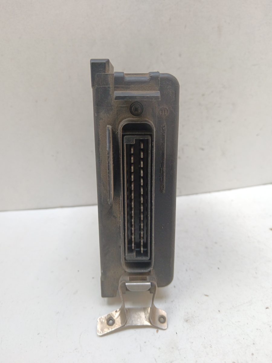 Centralita Motor Uce Mercedes-Benz Clase C (W201) 1982-1993