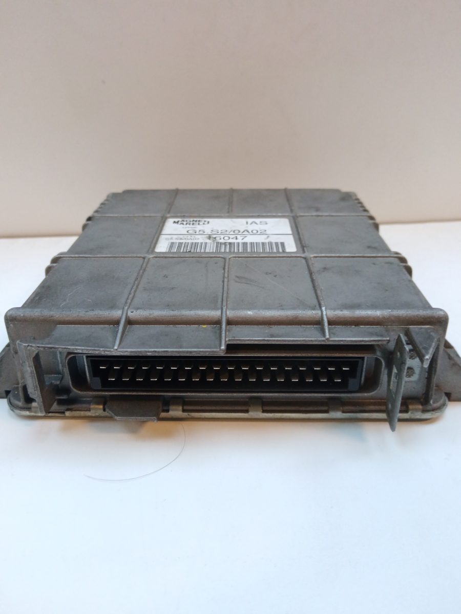 Centralita Motor Uce Peugeot 205 Cabriolet desde 1985