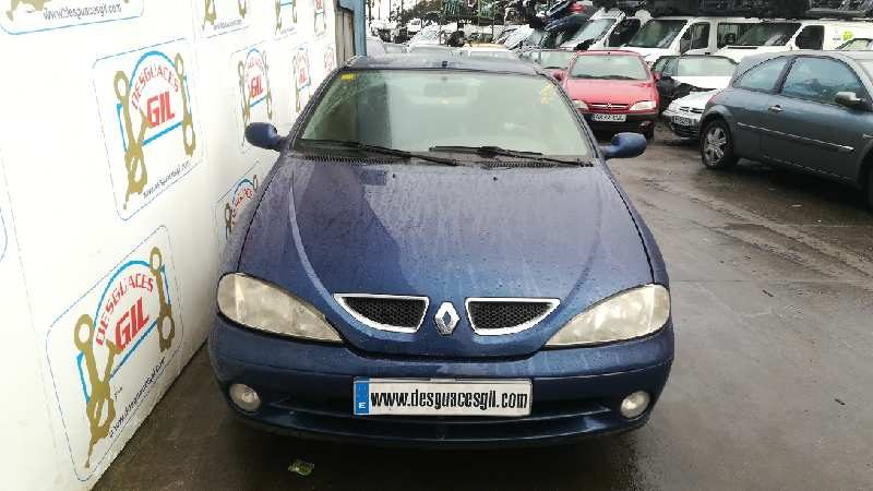 Renault Megane I Coupe Fase 2 (DA..) del que se desmontó esta pieza