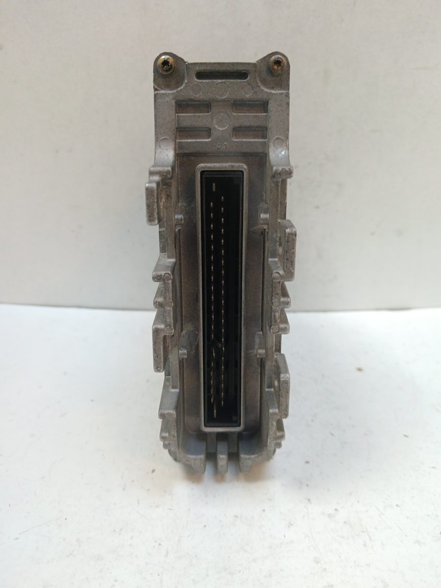 Centralita Motor Uce Volkswagen Golf III (1H1) 1991-1998
