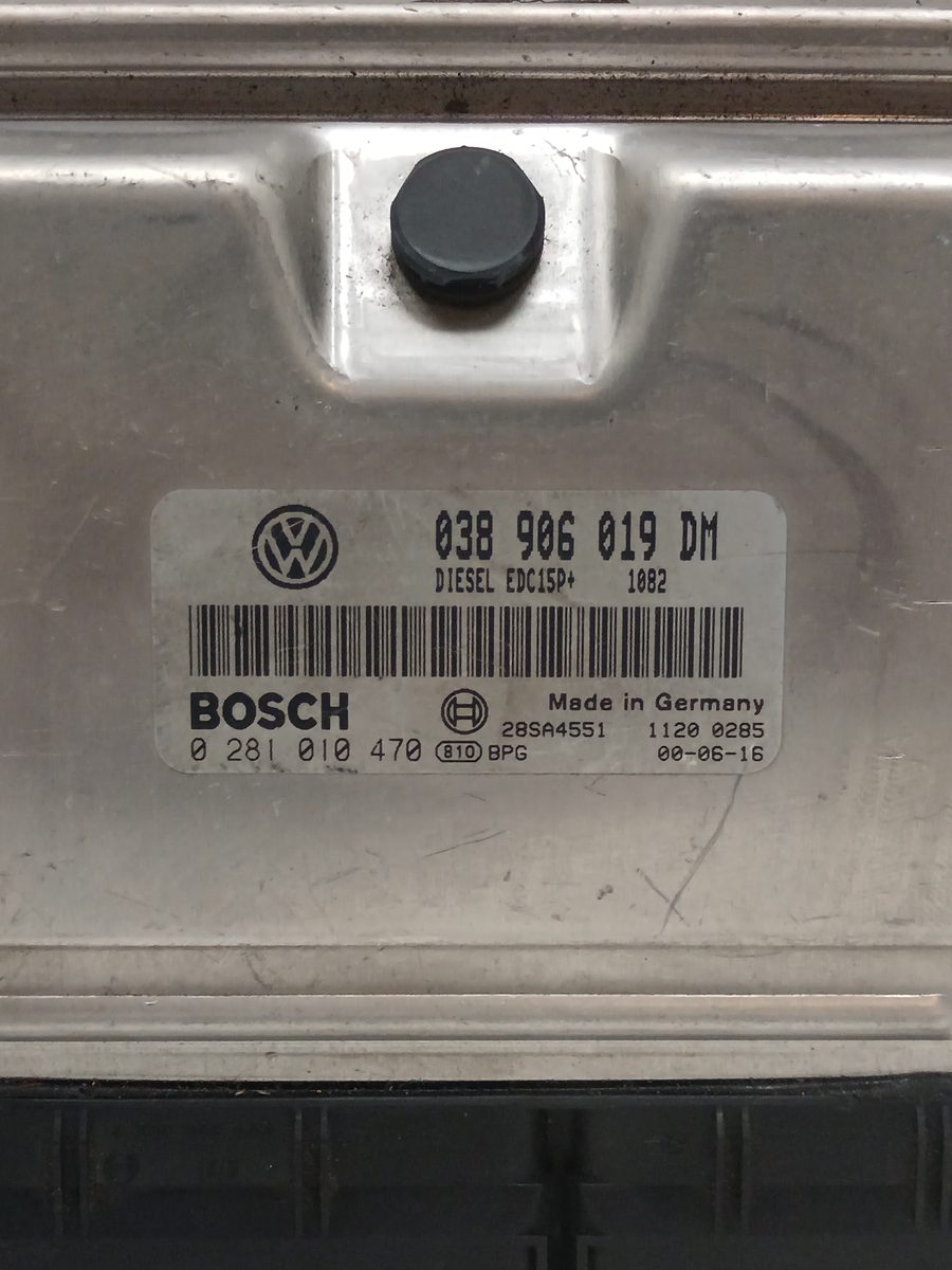 Centralita Motor Uce Volkswagen Passat (3B3) 2000-2005