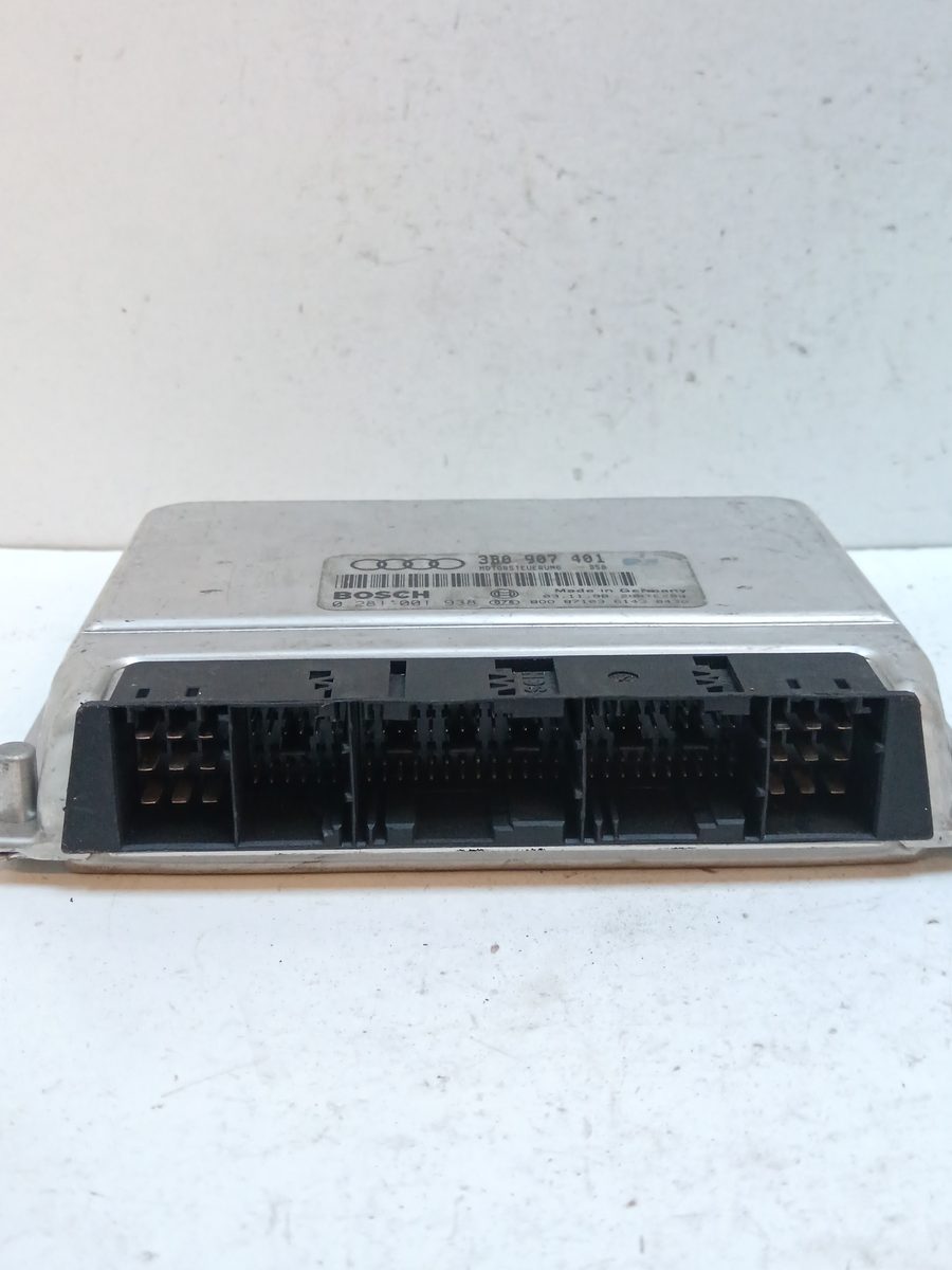 Centralita Motor Uce Volkswagen Passat (3C2) 2005-2010